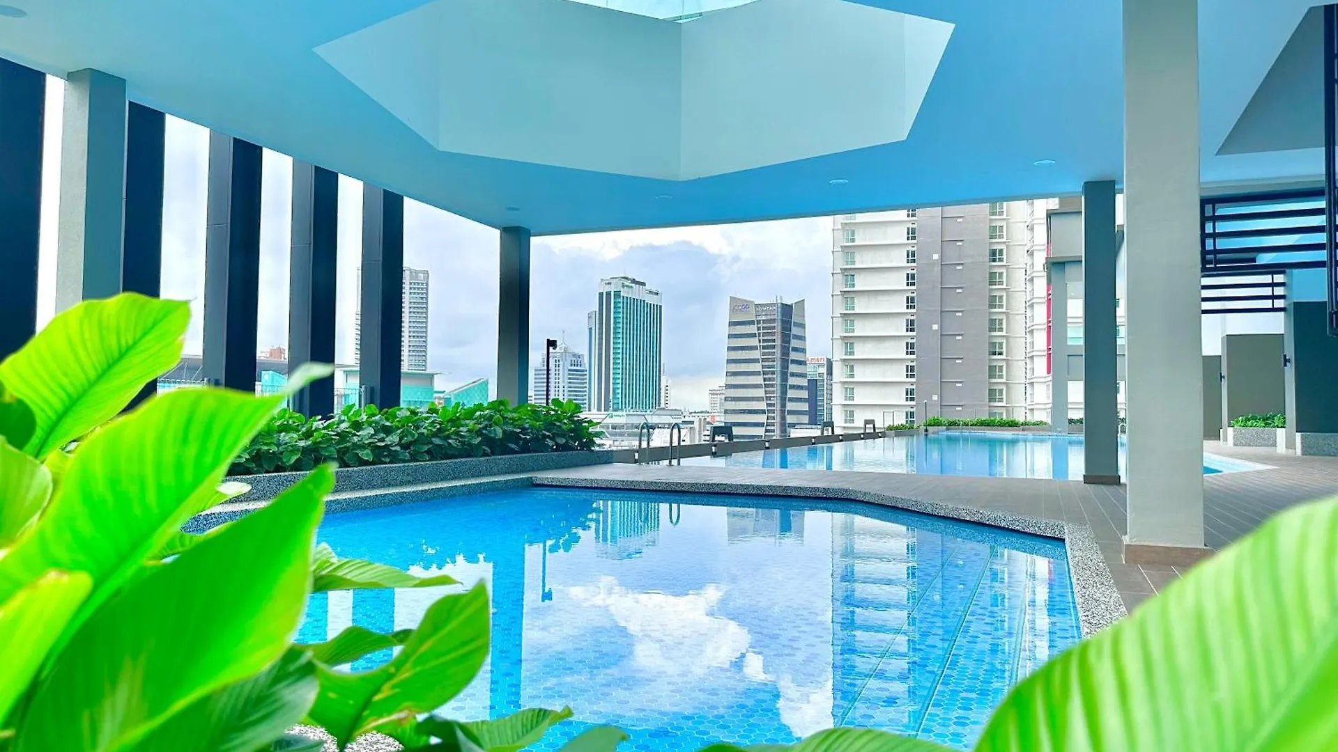 Twin Tower Residence Johor Bahru By Stayrene 0*,  马来西亚
