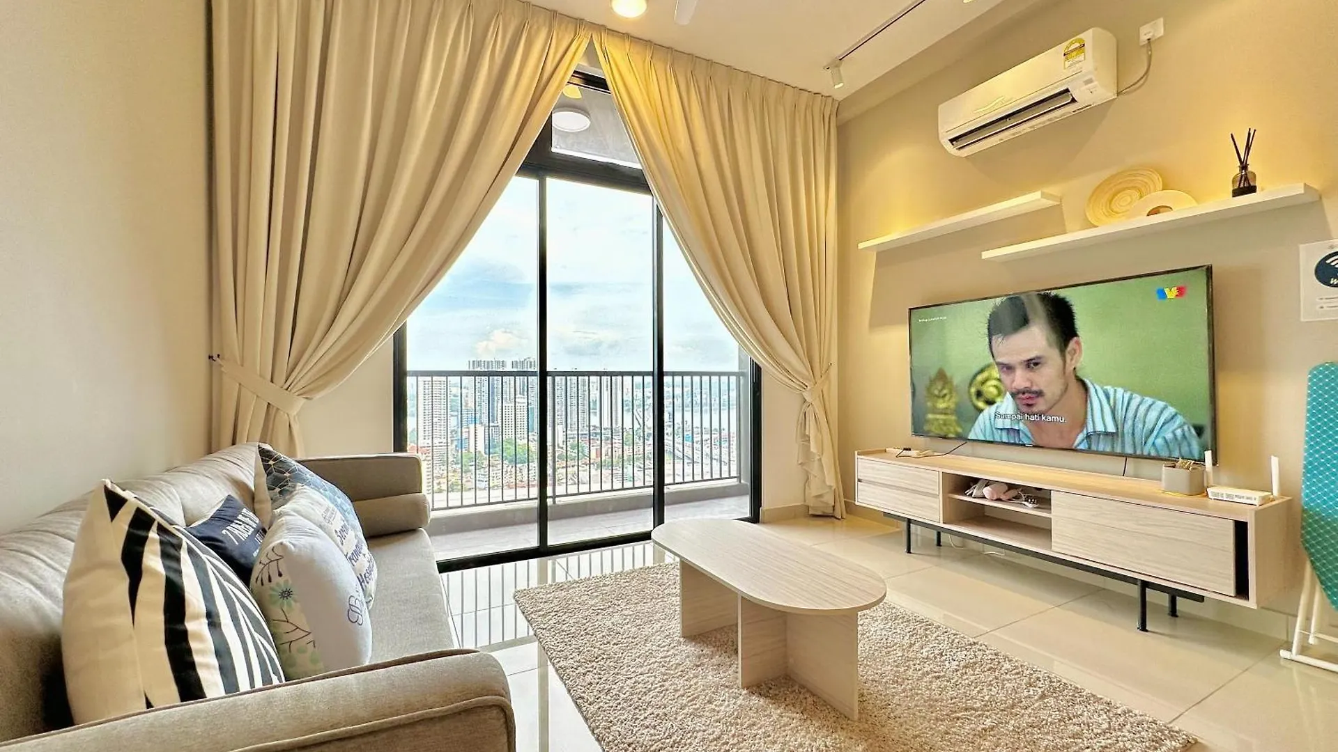 Twin Tower Residence Johor Bahru By Stayrene